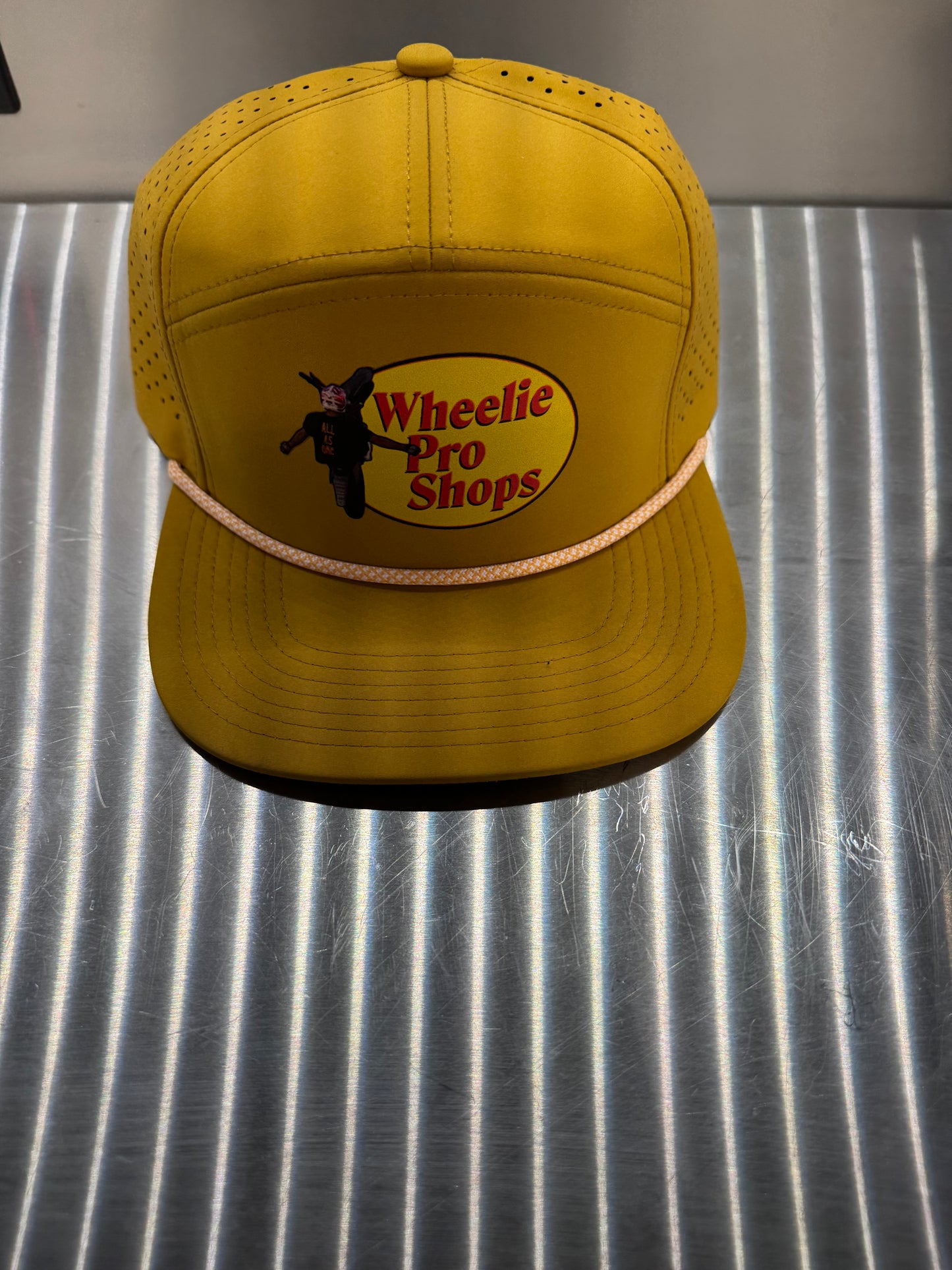 Wheelie pro hat