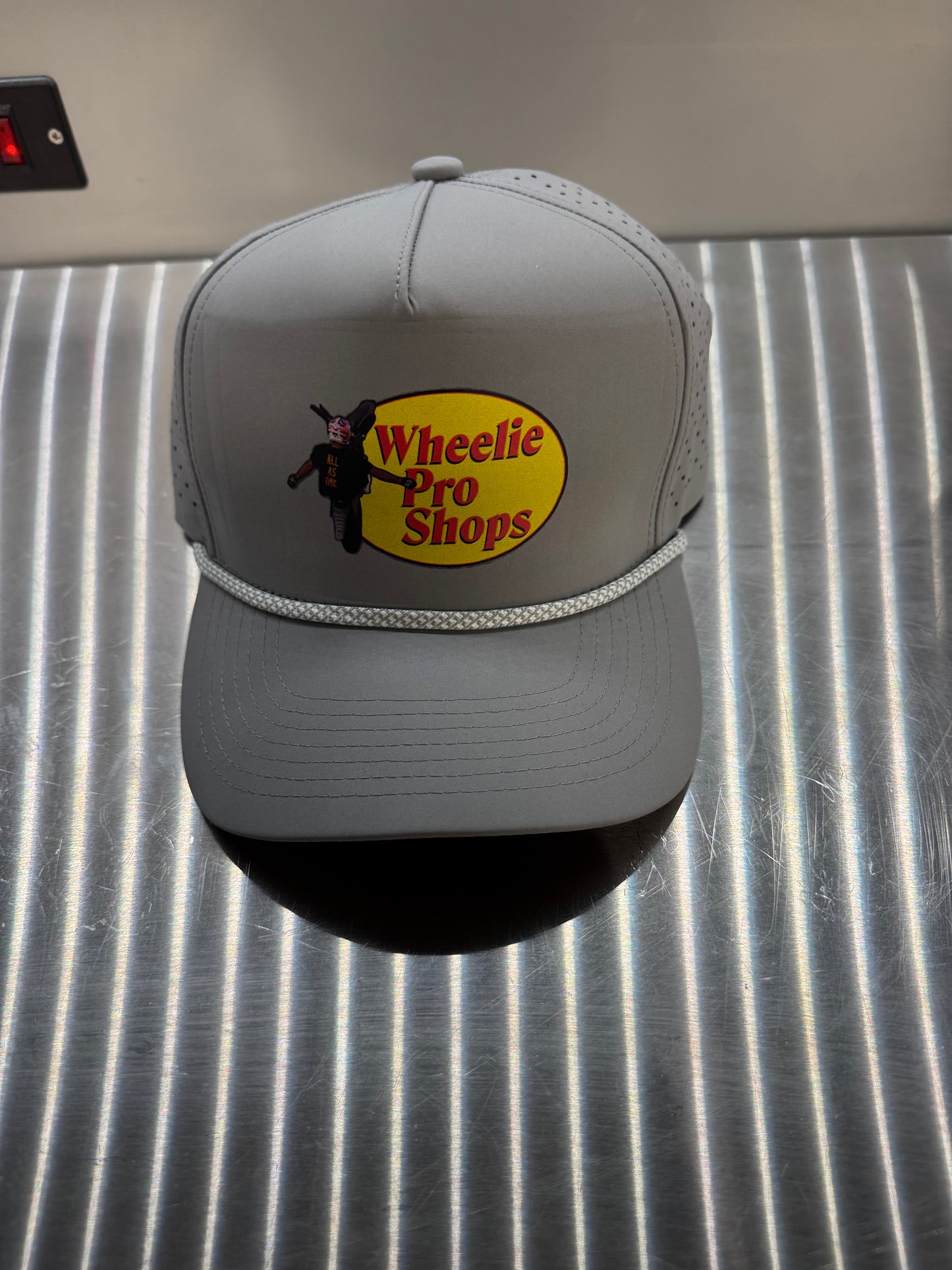 Wheelie pro hat