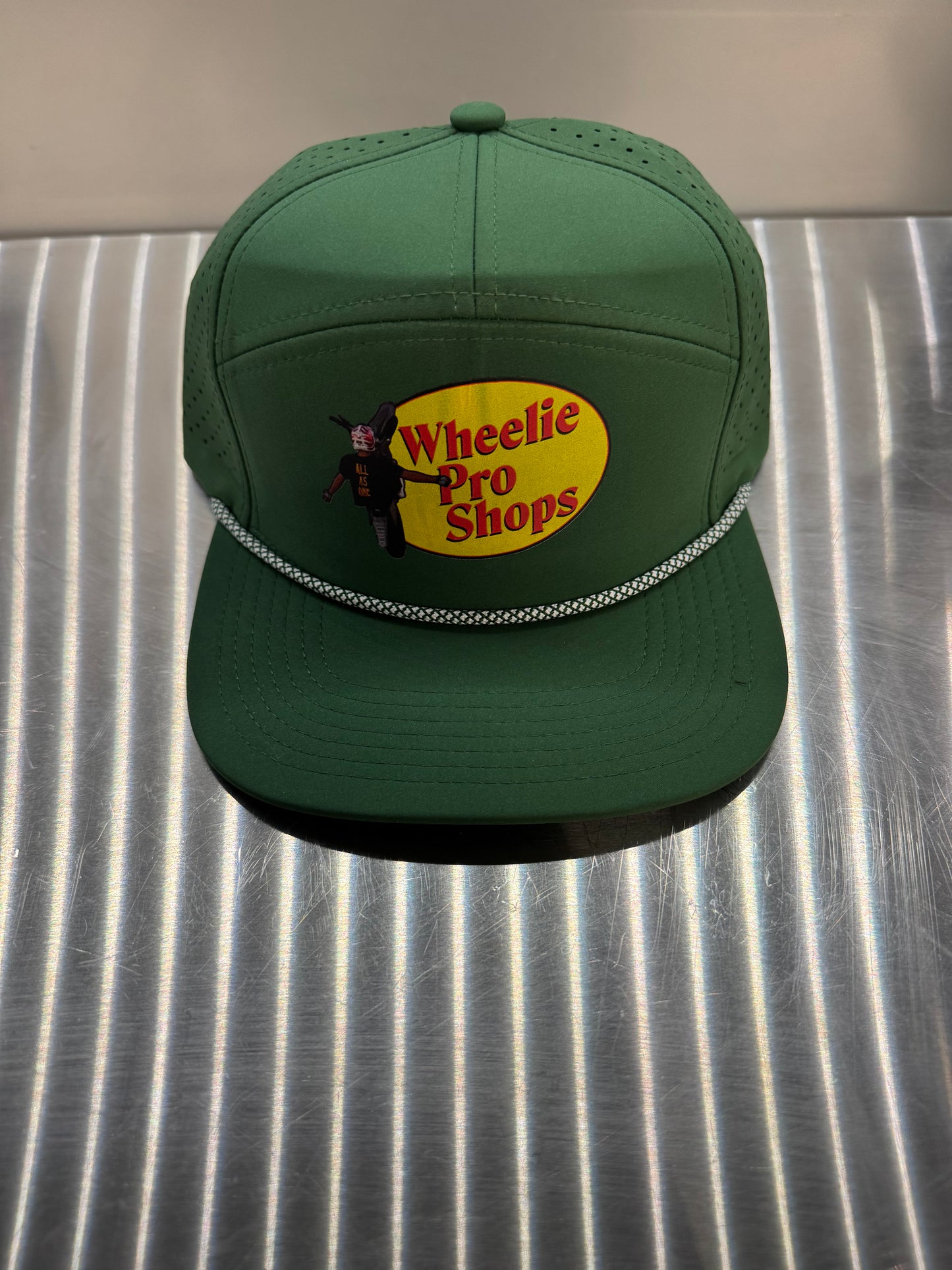 Wheelie pro hat