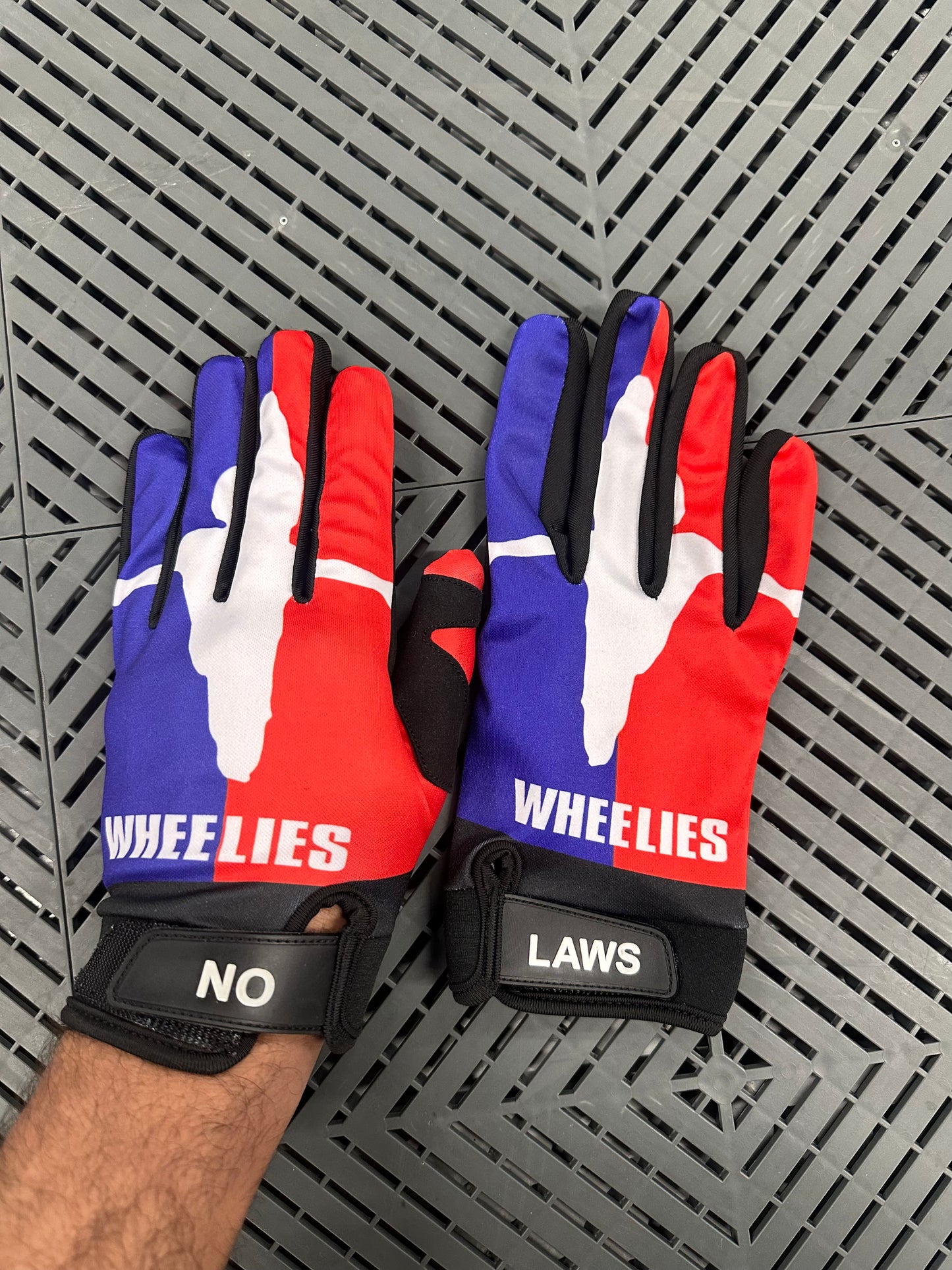 Wheelie leauge gloves